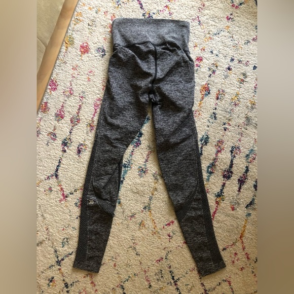 Women leggings size XS - Picture 3 of 3